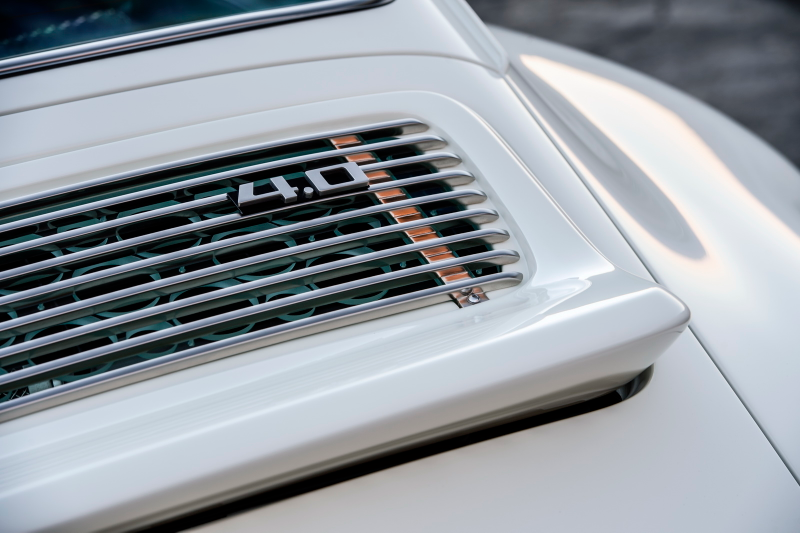Illustration for article titled Stare At This New Gorgeous White 911 From Singer And Weep Tears Of Joy